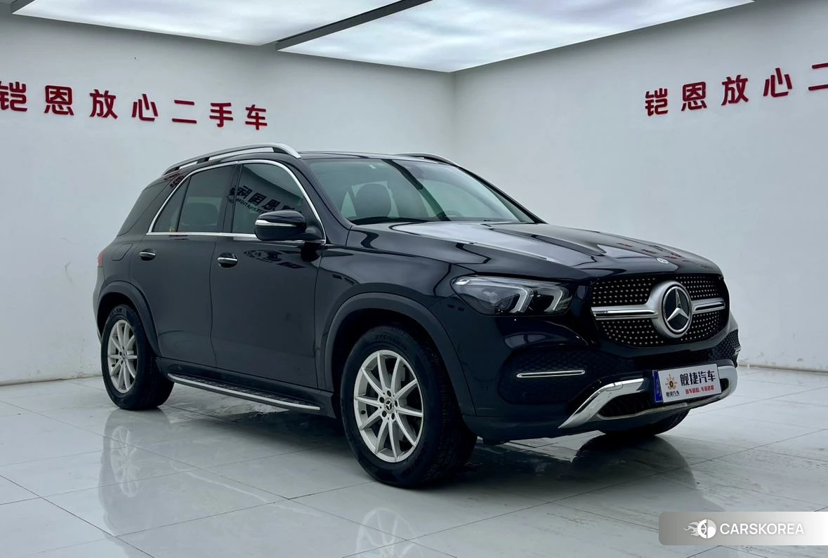 Mercedes-Benz GLE (import) 2021 Черный из Китая, фото 5