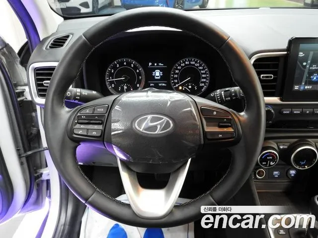 Hyundai Venue 2020 Серебристо-серый из Кореи, фото 5