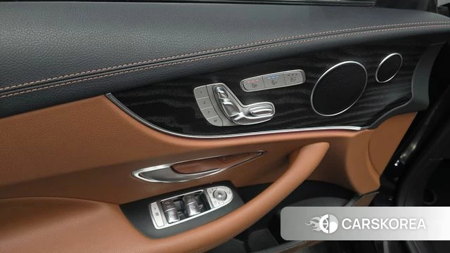 Mercedes-Benz E-Class W213 2020 Черный из Кореи, фото 5