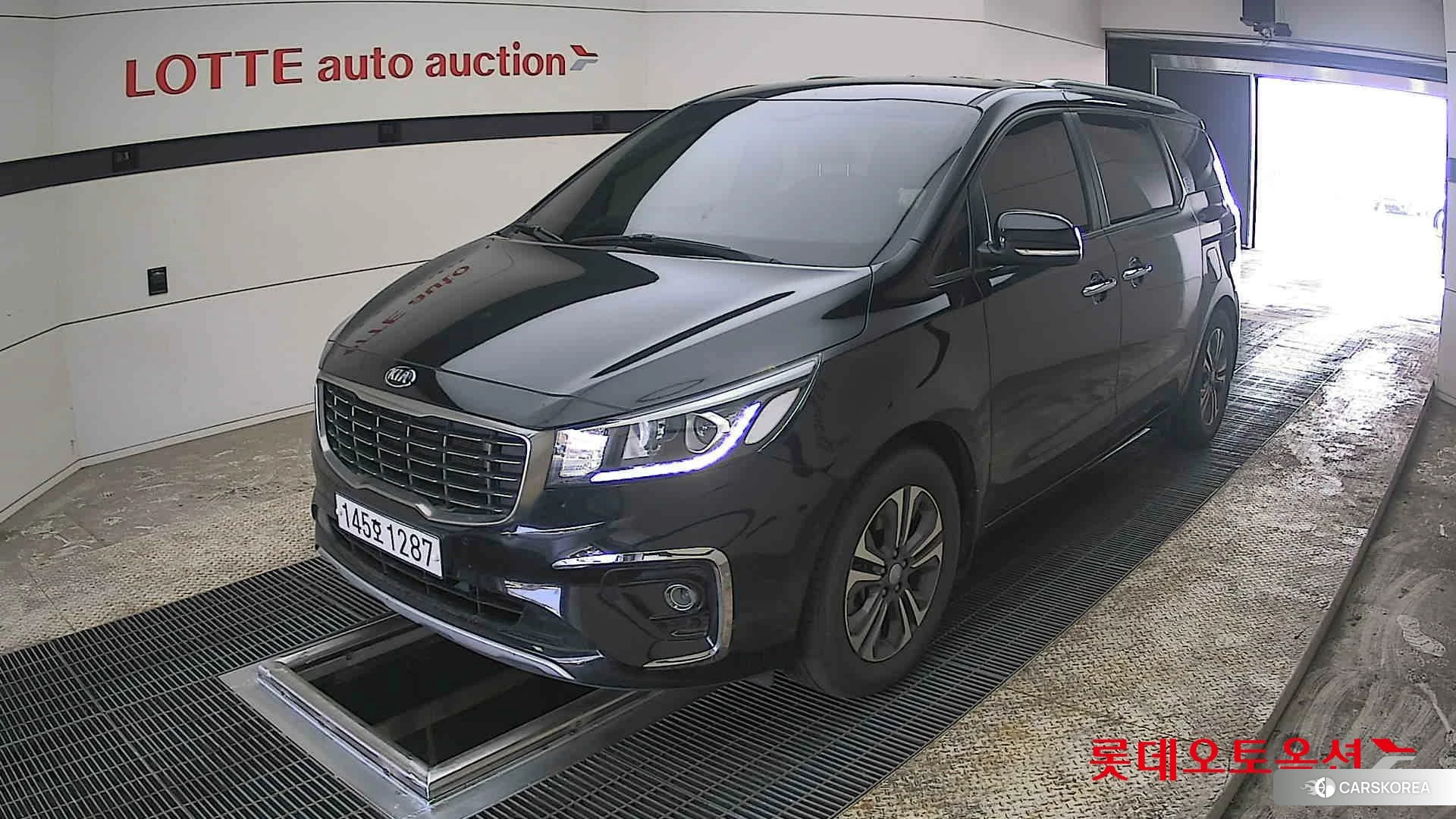 Kia Carnival 2020 Aurora Black Pearl из Кореи, фото 5
