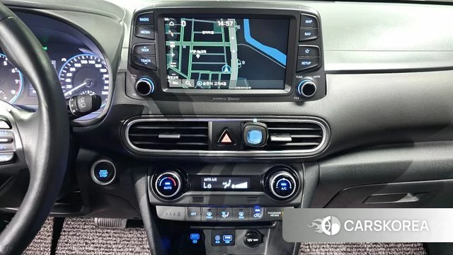 Hyundai Kona 2019 Белый из Кореи, фото 5