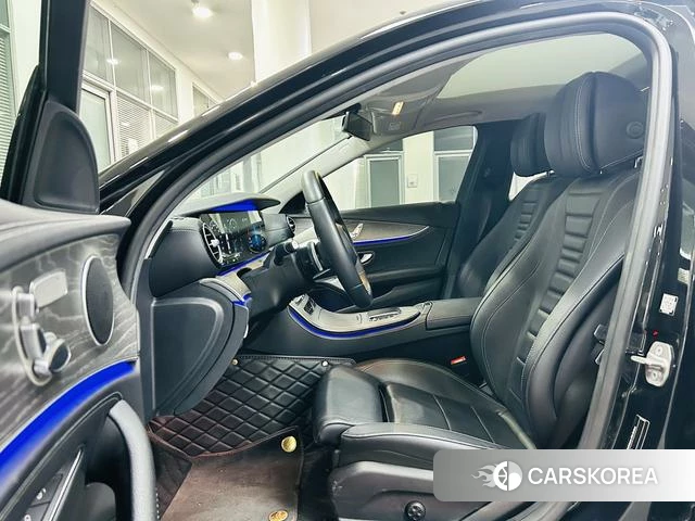 Mercedes-Benz E-class 2021 Черный из Китая, фото 5
