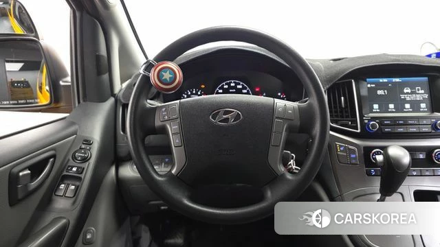 Hyundai The New Grand Starex 2021 Желтый из Кореи, фото 5