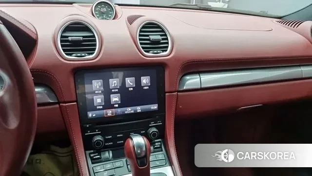 Porsche 718 Cayman 2018 Белый из Кореи, фото 5