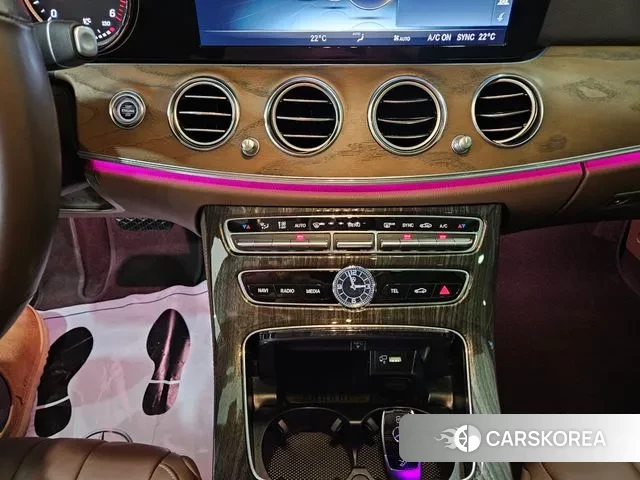 Mercedes-Benz E-Class W213 2019 Белый из Кореи, фото 5