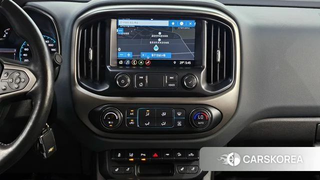 Chevrolet (GM Daewoo) Real New Colorado 2021 Черный из Кореи, фото 5