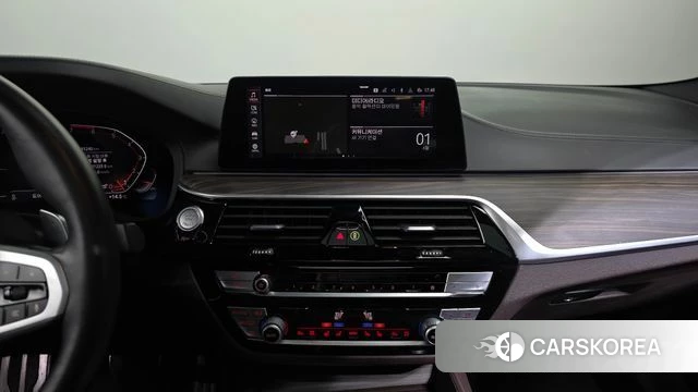 BMW 5 Series (G30) 2020 Черный из Кореи, фото 5