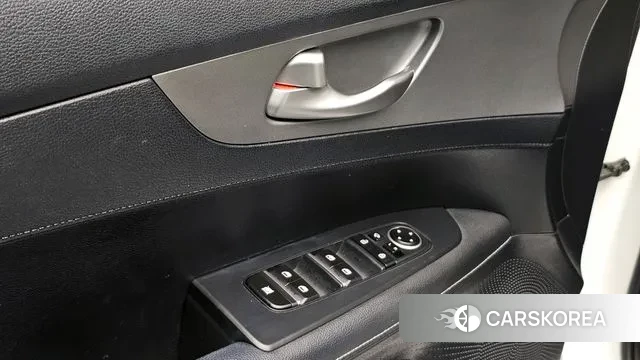 Kia Come New K3 2019 Белый из Кореи, фото 5