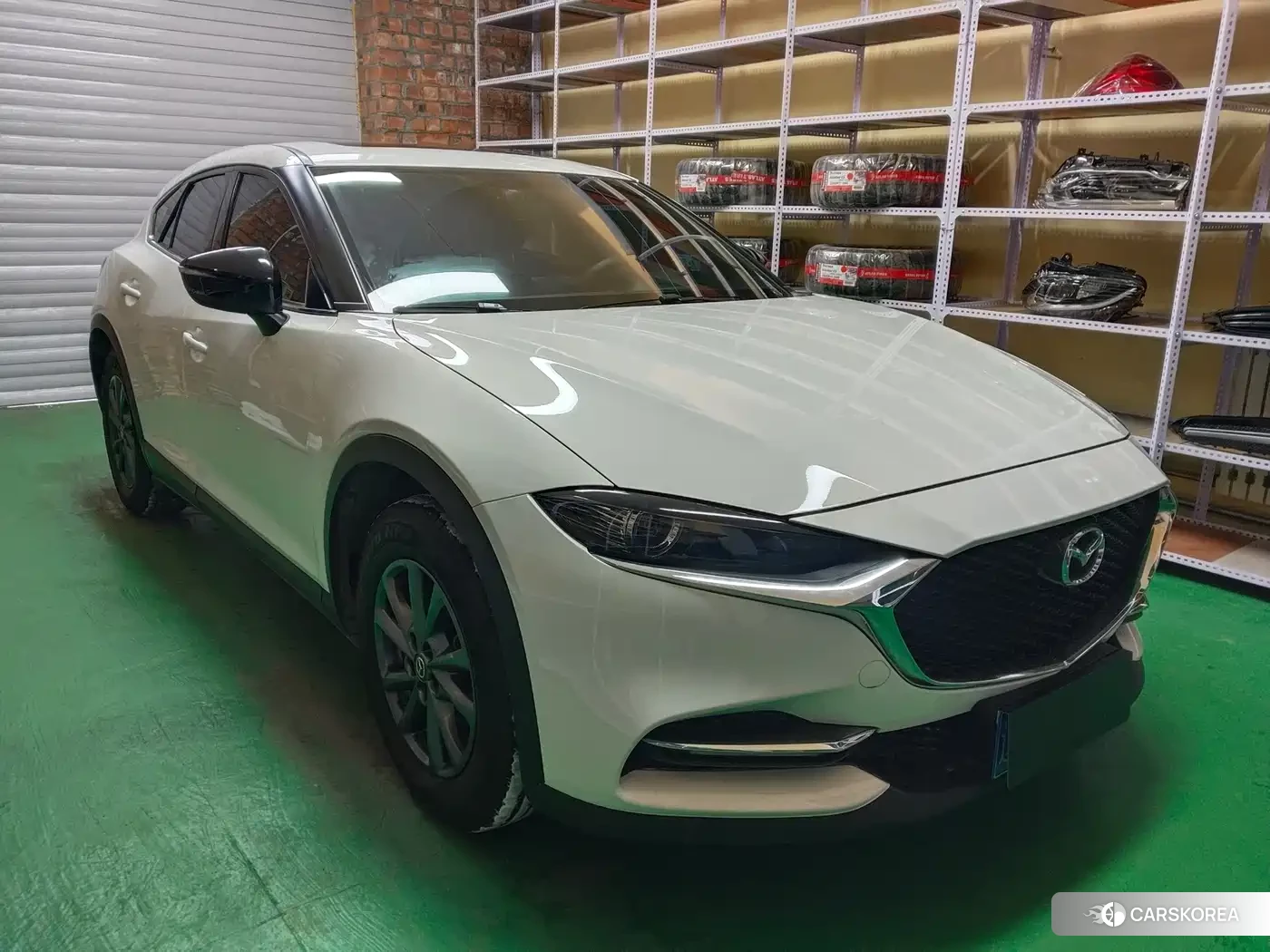 Mazda CX-4 2023 Белый из Китая, фото 5