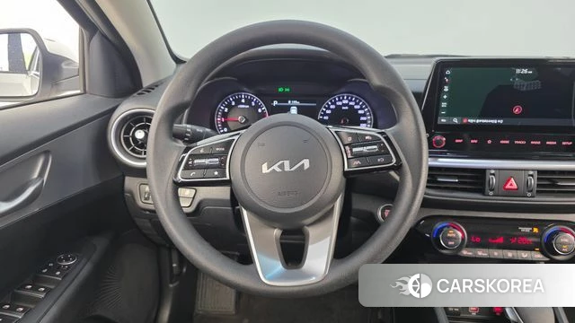 Kia The New K3 2nd generation 2022 Белый из Кореи, фото 5
