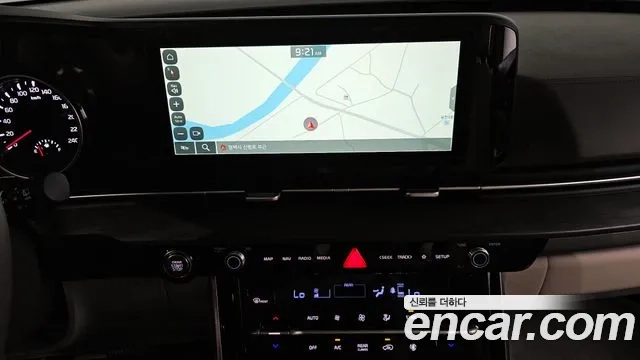 Kia Carnival 4th generation 2023 Белый из Кореи, фото 5