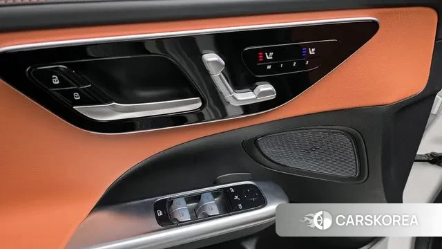 Mercedes-Benz C-Class W206 2025 Белый из Кореи, фото 5