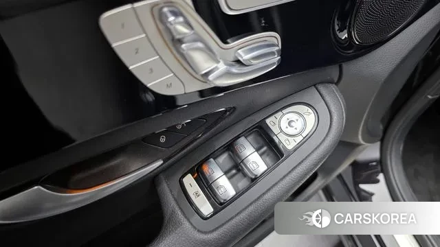 Mercedes-Benz C-Class W205 2020 Черный из Кореи, фото 5