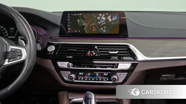 BMW 5 Series (G30) 2019 Черный из Кореи, фото 5