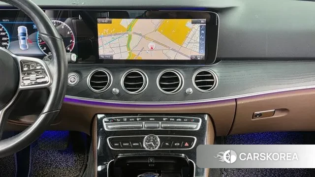 Mercedes-Benz E-Class W213 2019 Черный из Кореи, фото 5