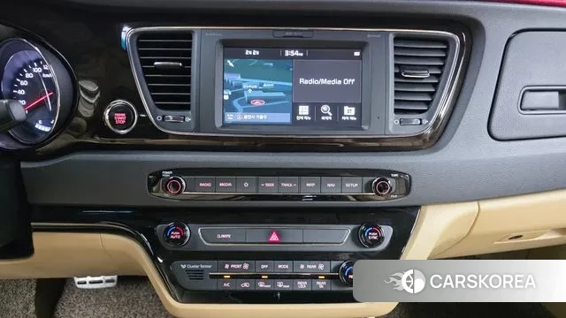 Kia The New Carnival 2019 Белый из Кореи, фото 5