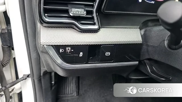 Kia Sportage 5th Generation 2021 Белый из Кореи, фото 5