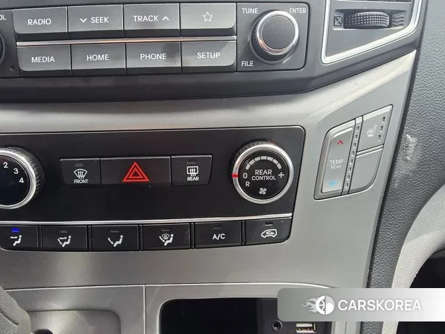 Hyundai The New Grand Starex 2020 Желтый из Кореи, фото 5