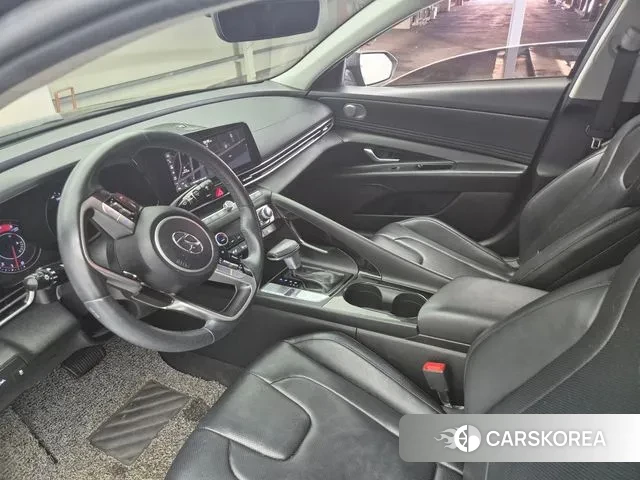 Hyundai Avante (CN7) 2021 Серебристо-серый из Кореи, фото 5