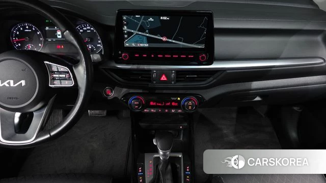 Kia The New K3 2nd generation 2021 Белый из Кореи, фото 5
