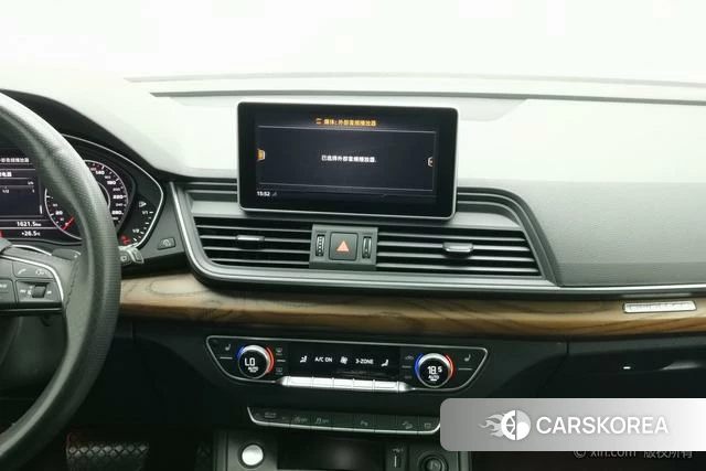 Audi Q5L 2021 Белый из Китая, фото 5