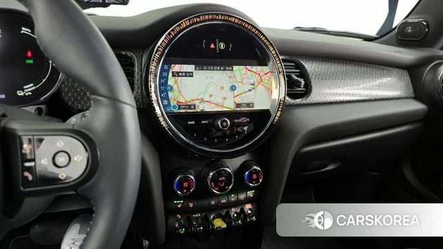 Mini Cooper Electric 2023 Серебряный из Кореи, фото 5