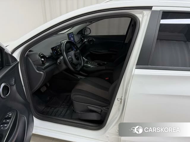 BYD e2 2024 Белый из Китая, фото 5