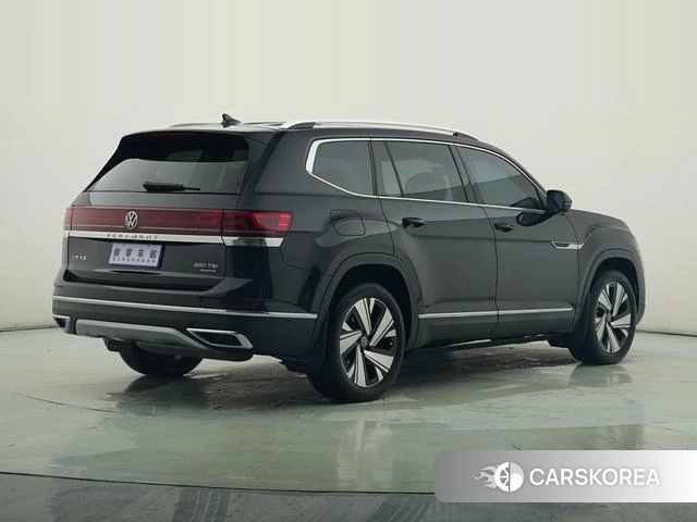 Volkswagen Tourang 2024 Черный из Китая, фото 5