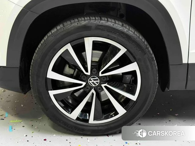 Volkswagen Tuyue 2023 Белый из Китая, фото 5