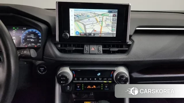 Toyota RAV4 5th Generation 2023 Белый из Кореи, фото 5