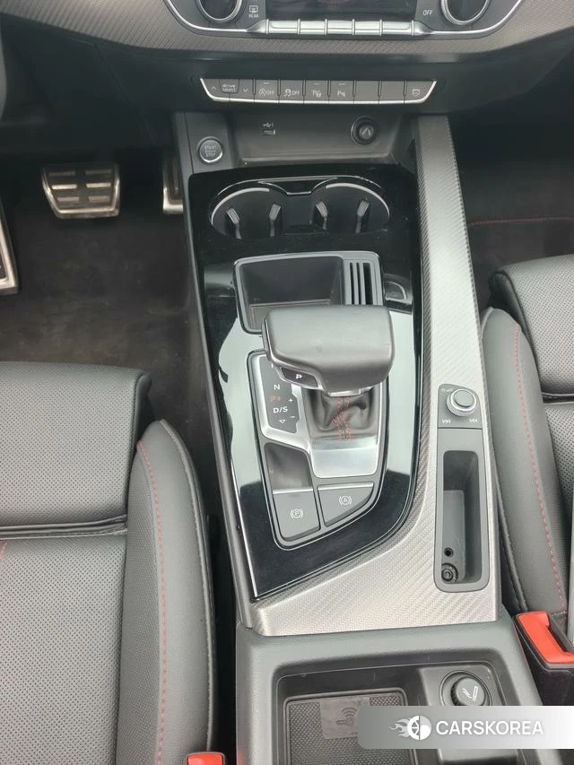 Audi A4L 2022 Другой из Китая, фото 5