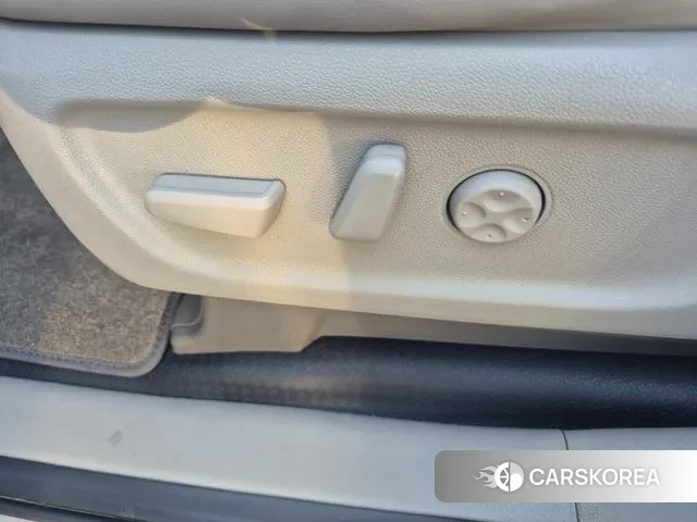 Kia The New Carnival 2018 Черный из Кореи, фото 5