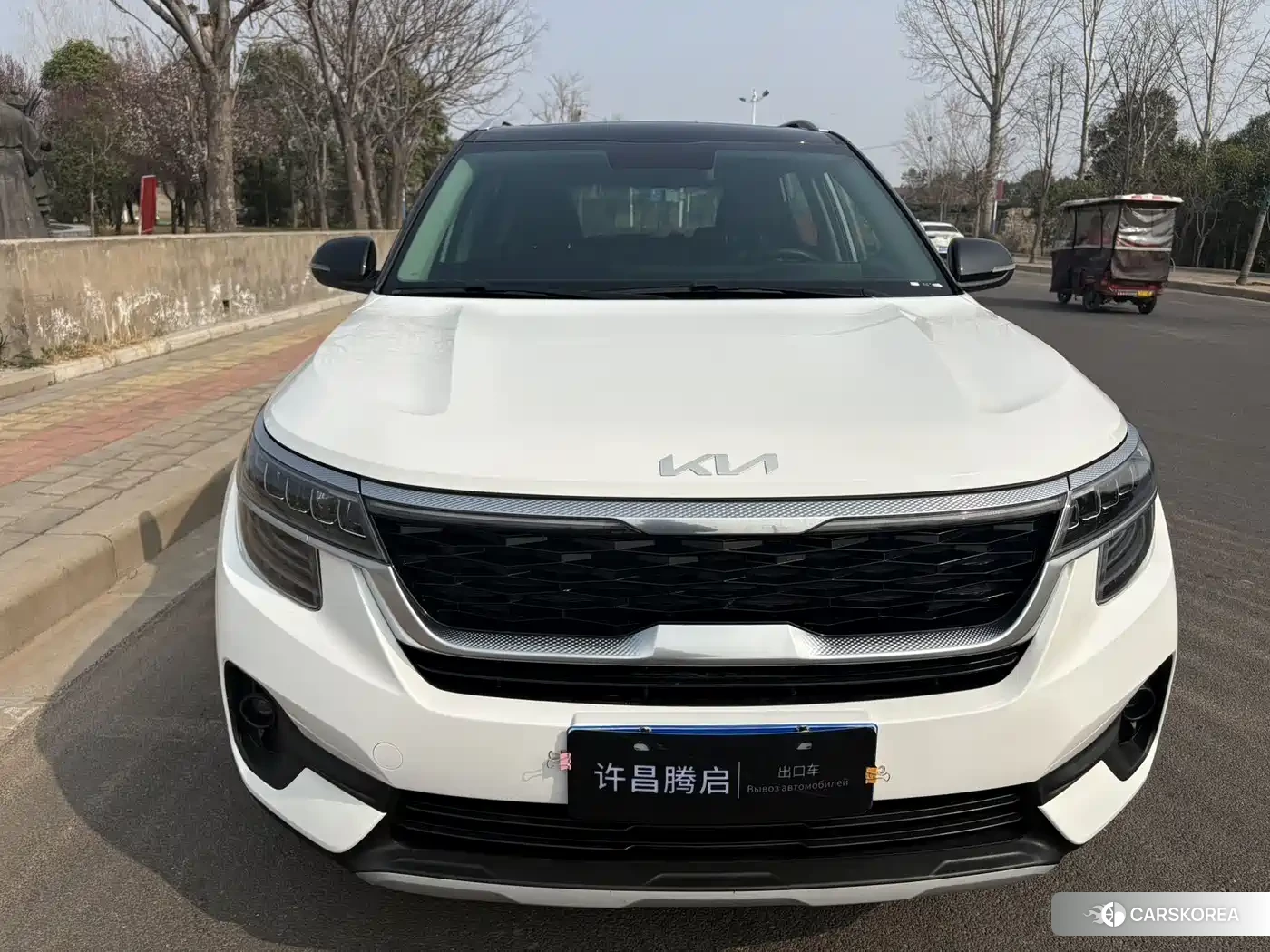 Kia KX3 proud run 2022 Белый из Китая, фото 5