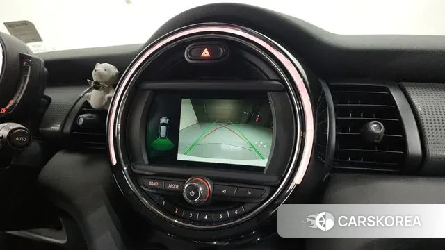 Mini Cooper 2020 Жемчужный цвет из Кореи, фото 5