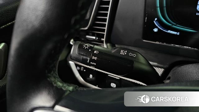 Kia Sportage 5th Generation 2022 Серебристо-серый из Кореи, фото 5