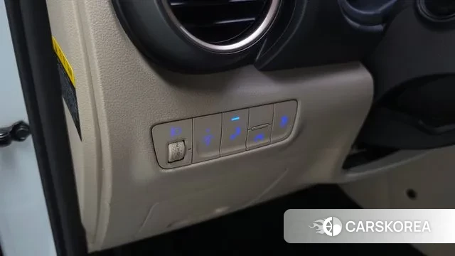 Hyundai Kona 2018 Белый из Кореи, фото 5