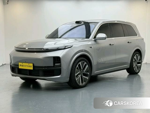 Ideal car Ideal L9 2025 Серебристо-серый из Китая, фото 5