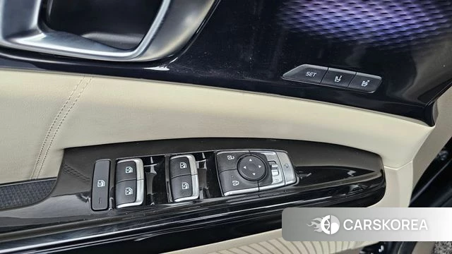 Kia Carnival 4th generation 2023 Черный из Кореи, фото 5