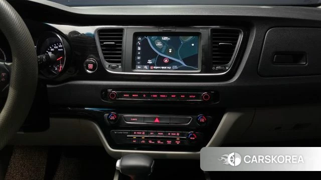 Kia The New Carnival 2019 Белый из Кореи, фото 5