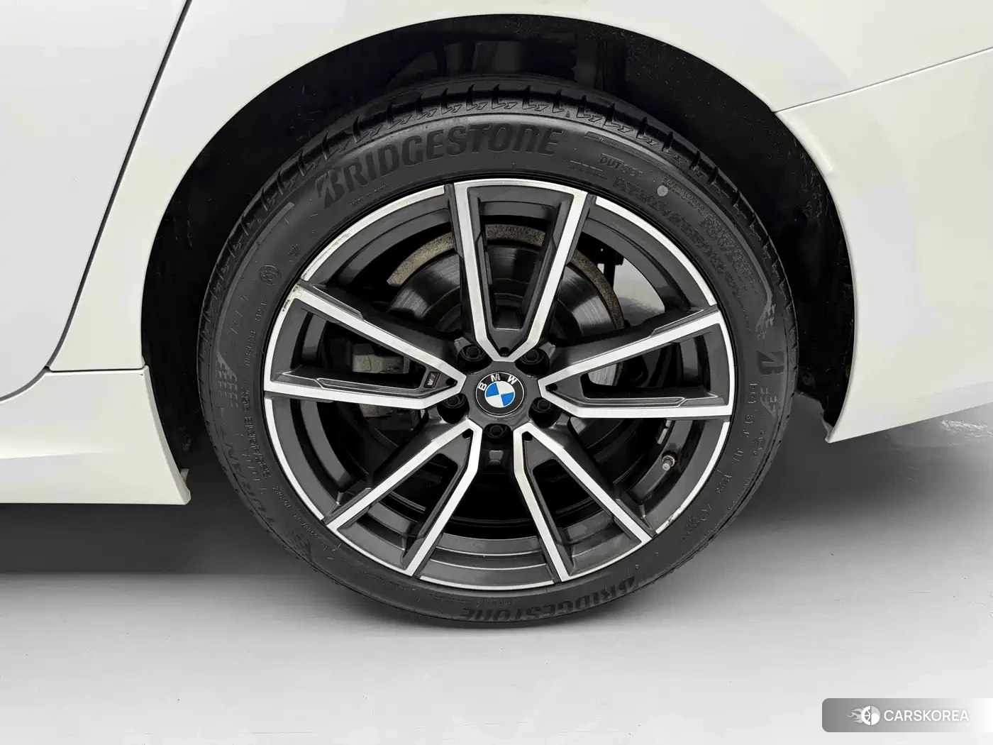 BMW 3 series 2023 Белый из Китая, фото 5