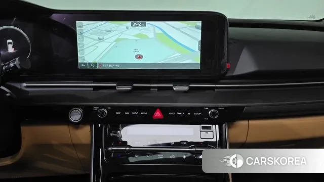 Kia Carnival 4th generation 2022 Белый из Кореи, фото 5