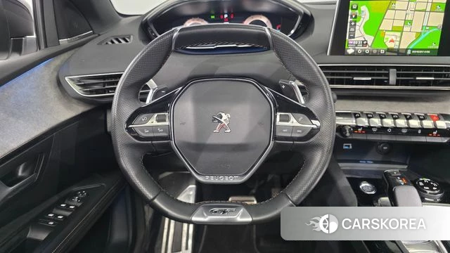 Peugeot 5008 second generation 2021 Белый из Кореи, фото 5