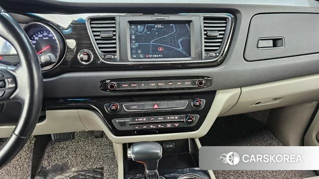 Kia The New Carnival 2019 Белый из Кореи, фото 5