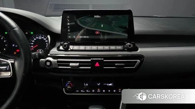 Kia Seltos 2022 Белый из Кореи, фото 5