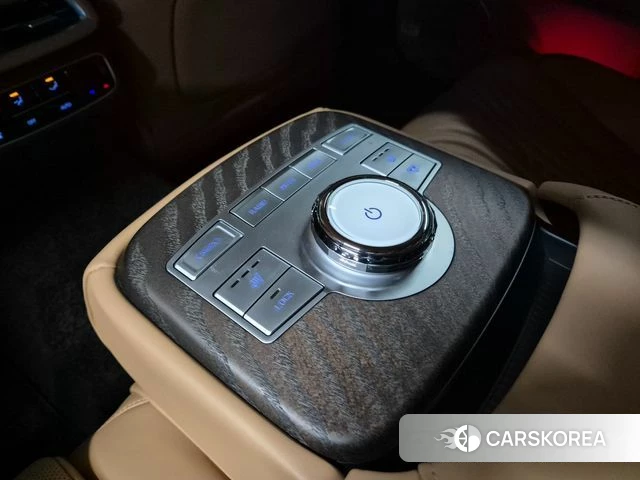 Genesis G80 (RG3) 2023 Серебристо-серый из Кореи, фото 5