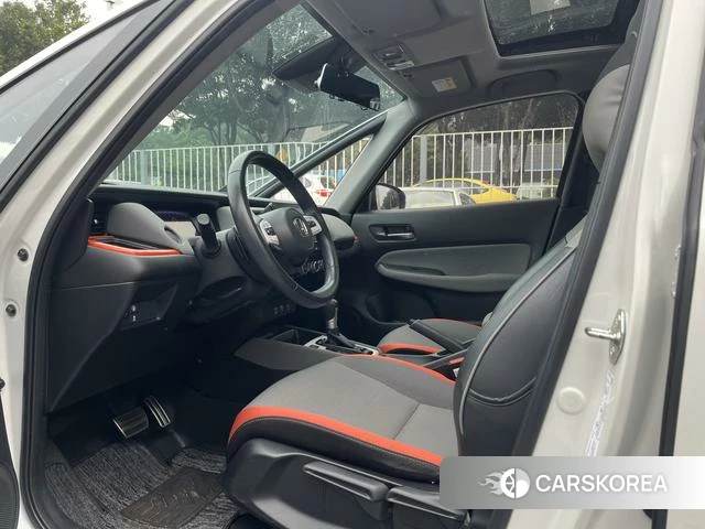 Honda LIFE 2023 Белый из Китая, фото 5