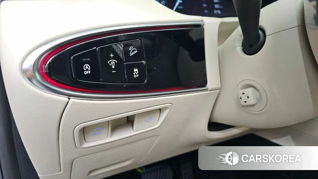 Genesis GV70 2023 Белый из Кореи, фото 5