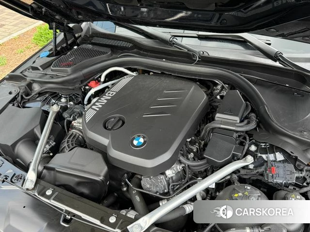 BMW 5 Series (G60) 2025 Черный из Кореи, фото 5