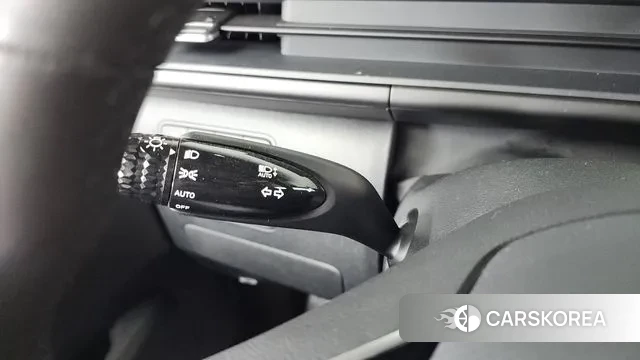 Hyundai Staria 2023 Белый из Кореи, фото 5