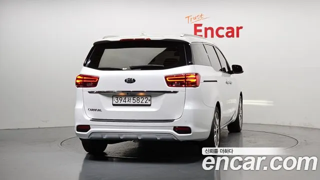 Kia The New Carnival 2019 Белый из Кореи, фото 5